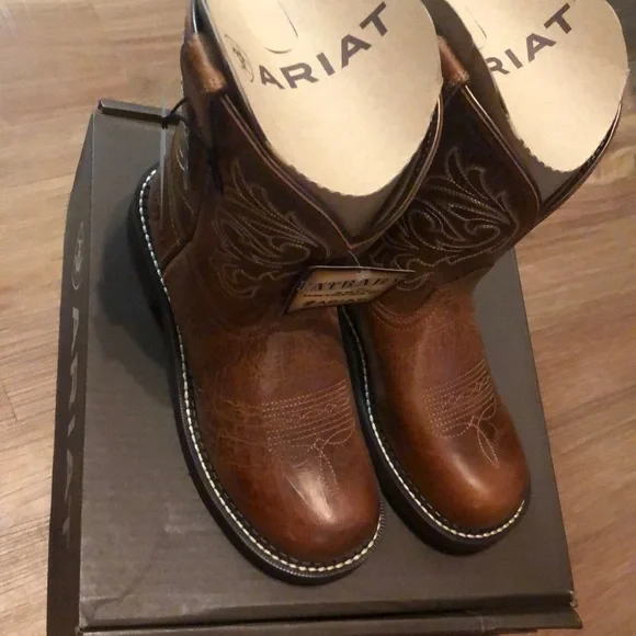 Ariat Brown Heeled Boots - Picture 2 of 8